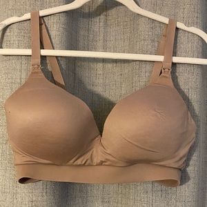 Kindred Bravely Pumping and Nursing Bra